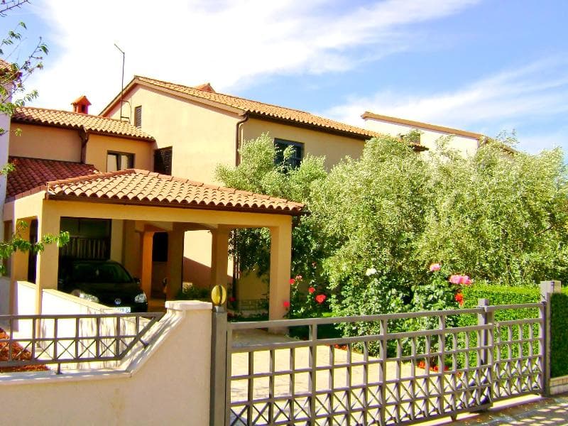 Apartments Miljenko photo 1