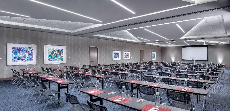 The Art Hotel Denver, Curio Collection by Hilton 5