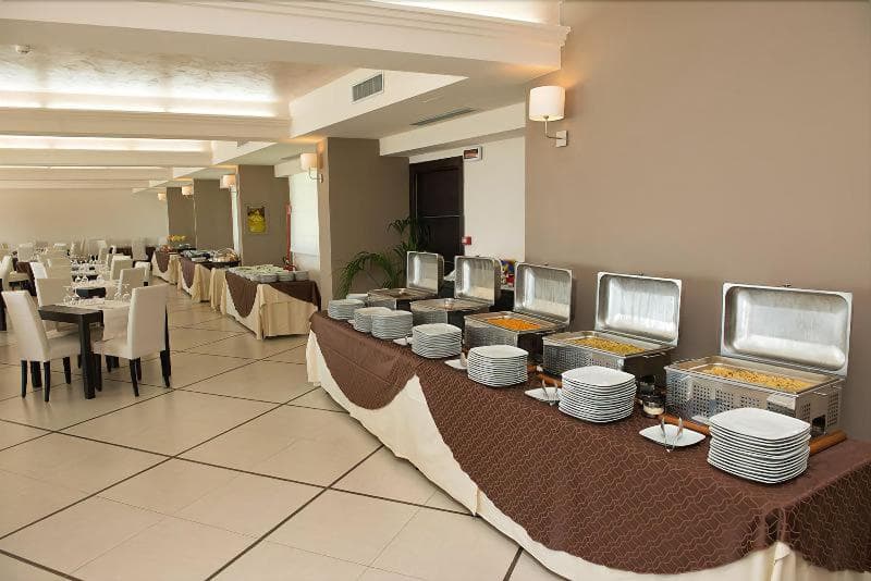 Elihotel 3