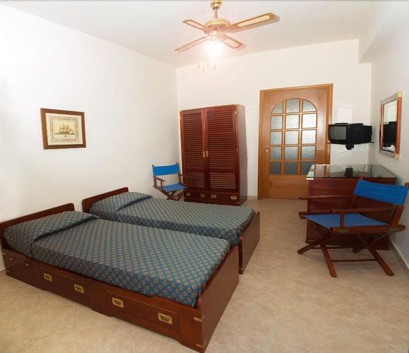Elihotel 4