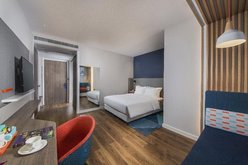 Holiday Inn Express Shanghai Xuhui Binjiang 4