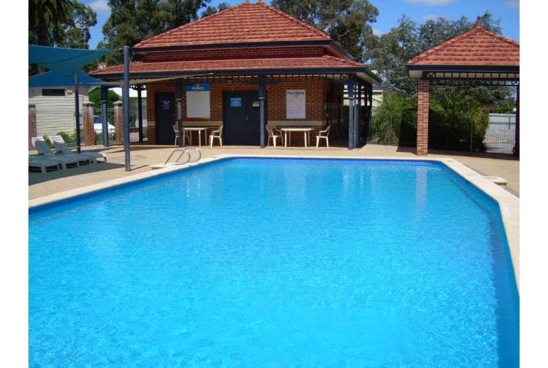 Discovery Parks - Perth Airport main