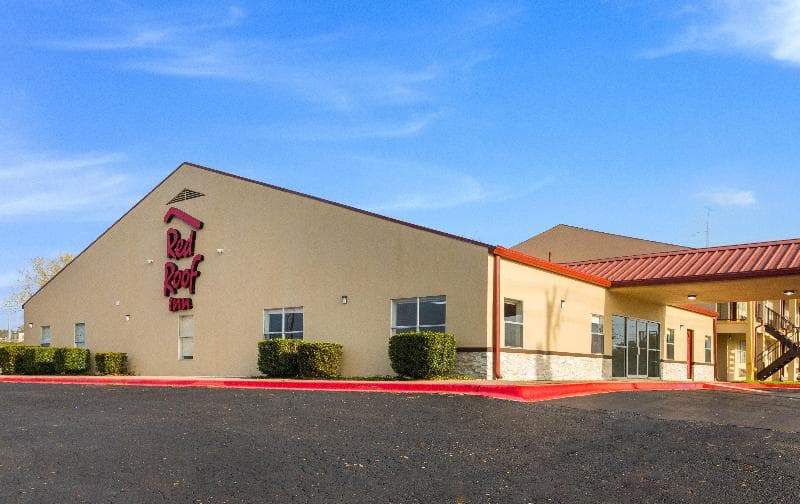 Red Roof Inn Temple photo 1