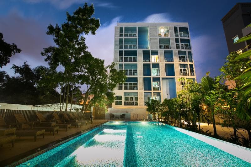 Deeprom Pattaya Hotel main