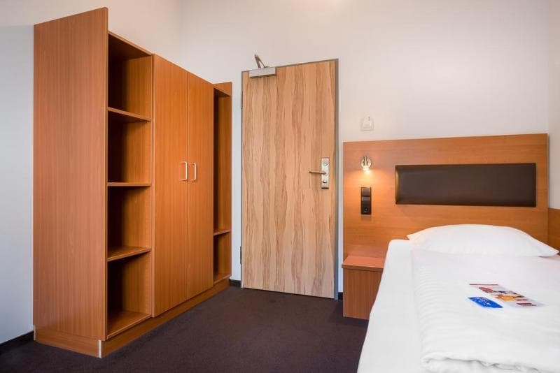 Novum Hotel Bruy 4