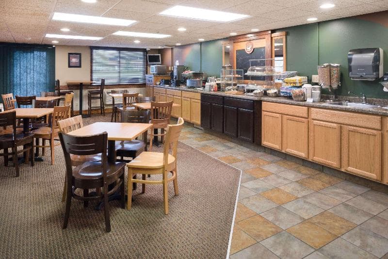 Americinn By Wyndham Valley City Conference Center 3