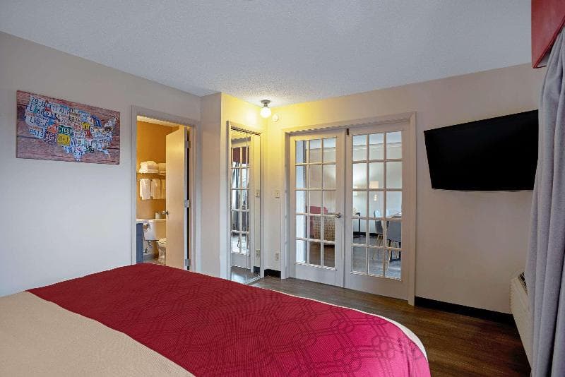 Quality Inn 5