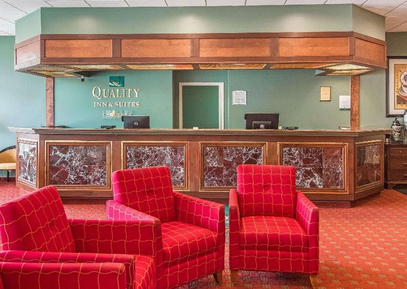 Quality Inn & Suites Eveleth 5