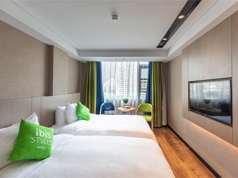 Ibis Styles Hotel (Fuzhou Wuyi Square) 2