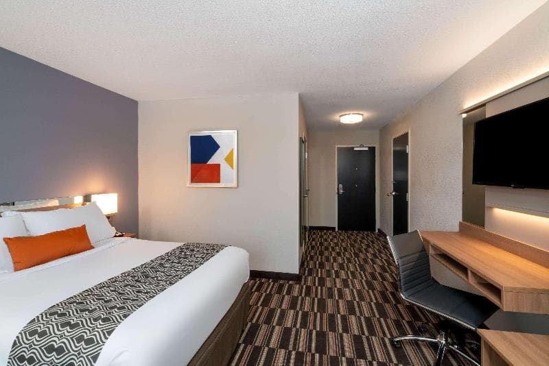 Microtel Inn And Suites By Wyndham Carlisle 5