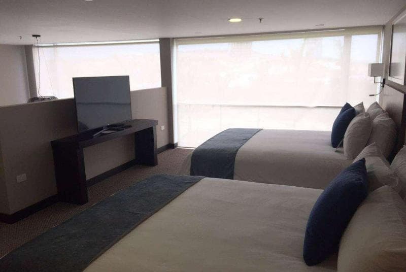 Wyndham Manta Sail Plaza Hotel & Convention Center 5