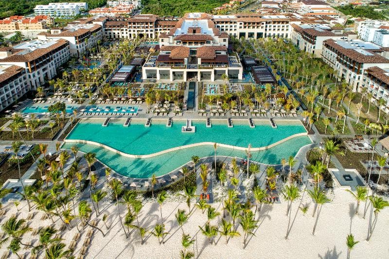 Unique Club At Lopesan Costa Bavaro Resort photo 1