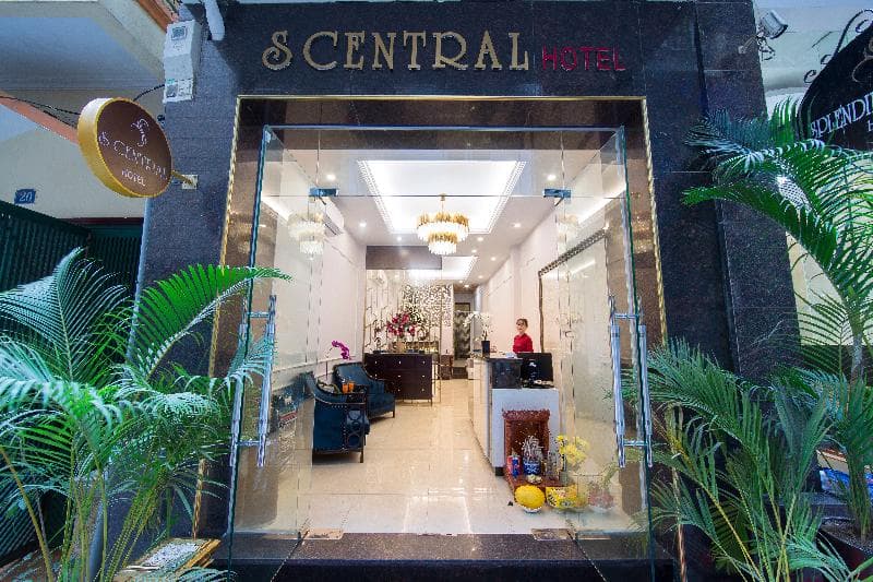 S Central Hotel & Spa main
