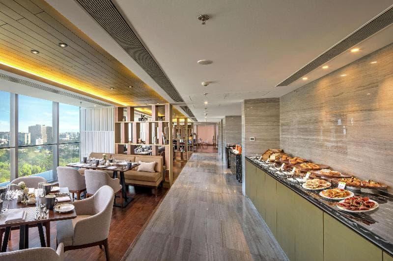 Doubletree By Hilton Ahmedabad 3