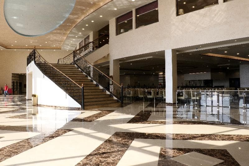 Grand East Hotel Resort & Spa 4