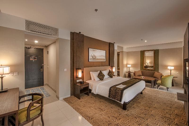 El Royale Hotel & Resort 4