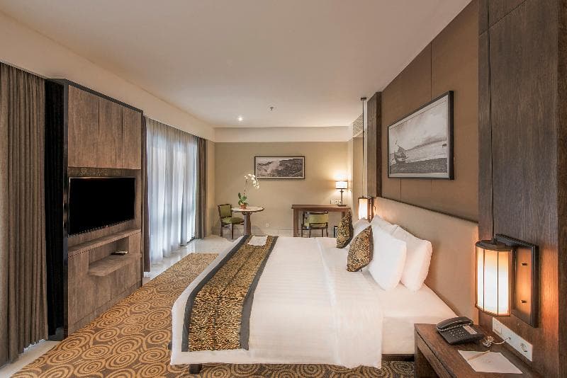 El Royale Hotel & Resort 5