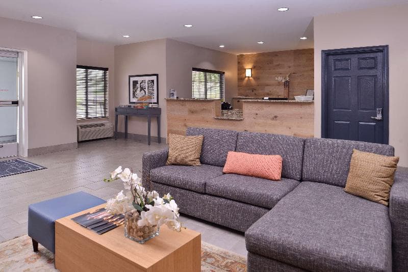 Country Inn & Suites By Radisson, Omaha Airport, Ia 5