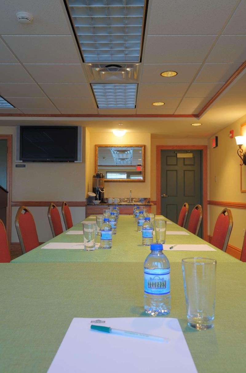Country Inn & Suites By Radisson, Grand Forks, Nd photo 1