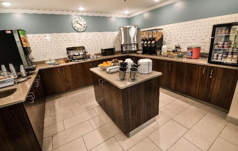 Country Inn & Suites By Radisson, Grand Forks, Nd 3