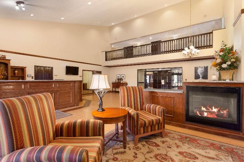 Country Inn & Suites By Radisson, Coon Rapids, Mn 5