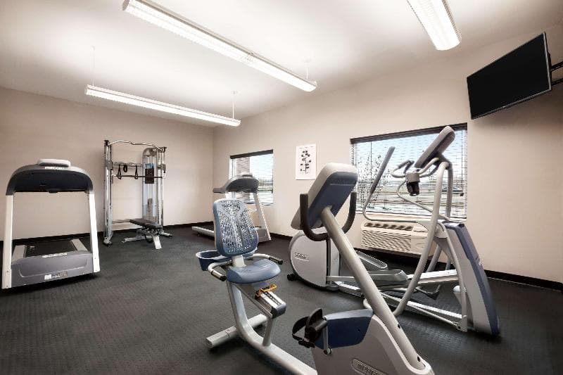 Country Inn & Suites by Radisson, Enid, OK 2