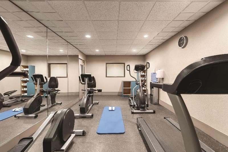 Country Inn & Suites By Radisson, Griffin, Ga 2