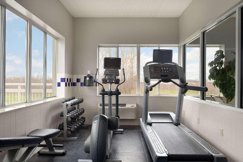 Country Inn & Suites By Radisson, Port Clinton, Oh 2