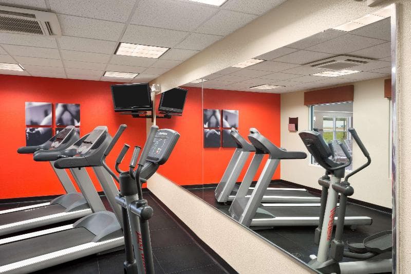 Country Inn And Suites By Radisson, Toledo South, Oh 2