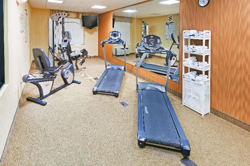Country Inn & Suites by Radisson, Chambersburg, PA 2