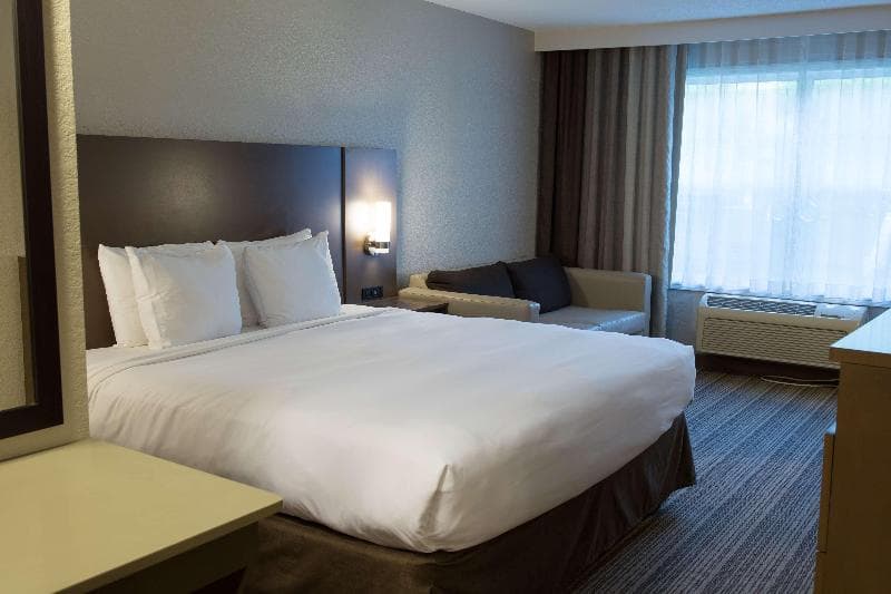 Country Inn & Suites By Radisson, Platteville 4