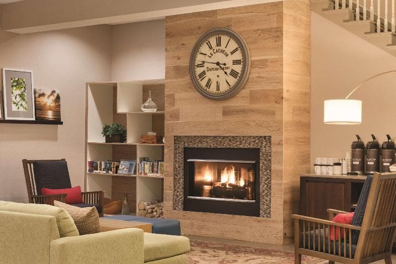 Country Inn & Suites By Radisson, West Bend, Wi 3