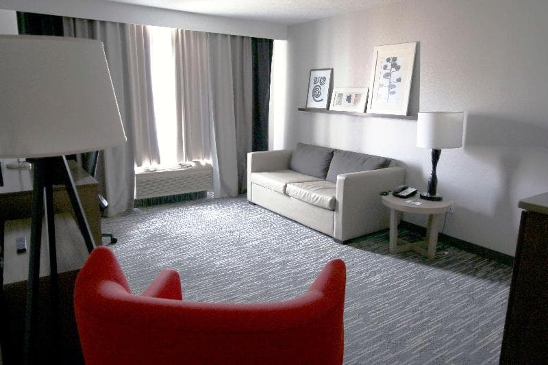 Country Inn & Suites by Radisson, Council Bluffs, IA 5