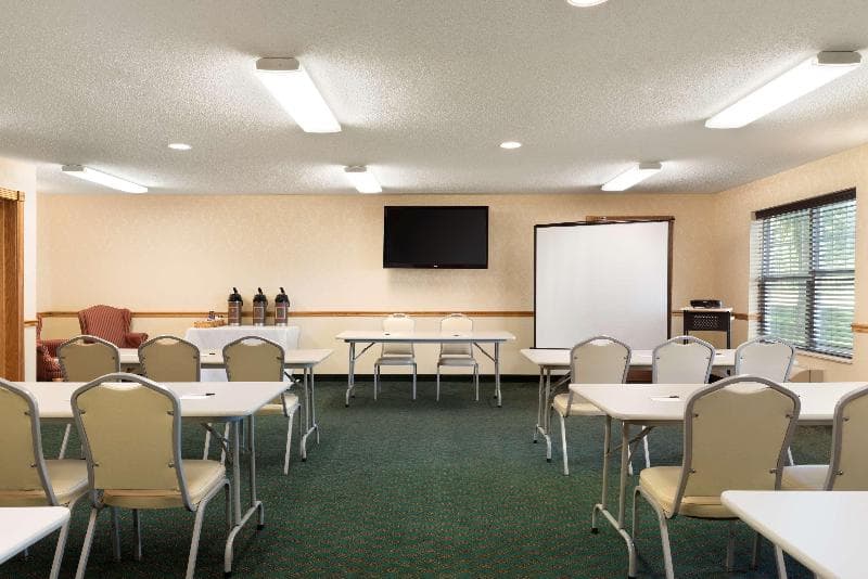 Country Inn & Suites By Radisson, Mason City, Ia photo 1