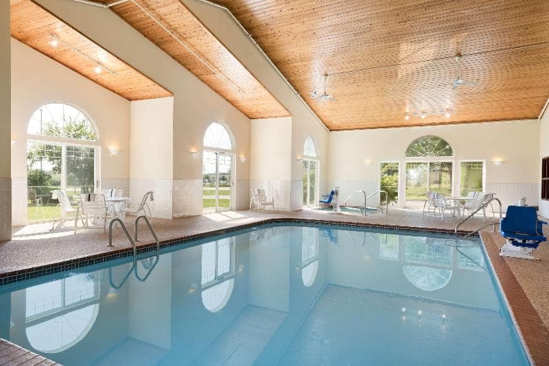 Country Inn & Suites By Radisson, Mason City, Ia 5