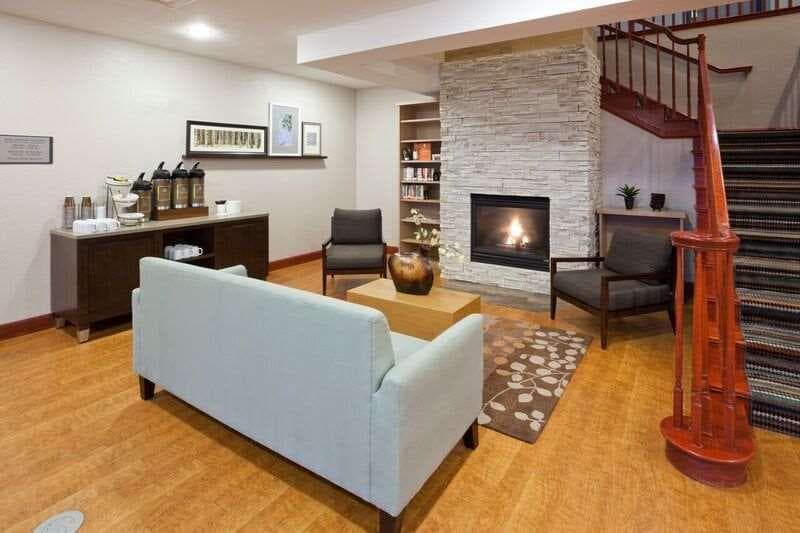 Country Inn & Suites By Radisson, Willmar, Mn 5