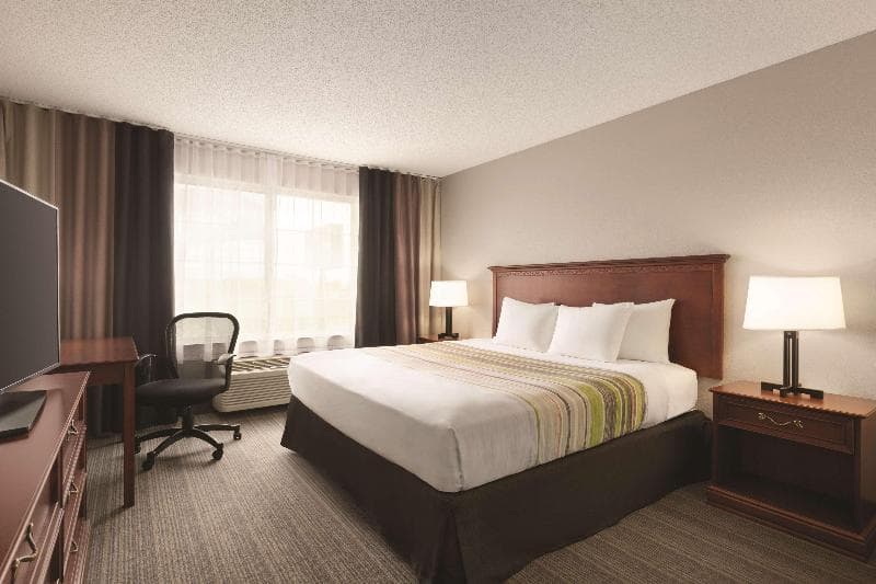 Country Inn & Suites By Radisson, Willmar, Mn 4