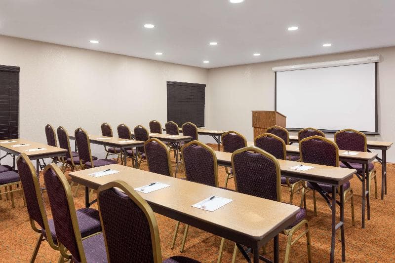 Country Inn & Suites By Radisson, Jackson-Airport, Ms photo 1