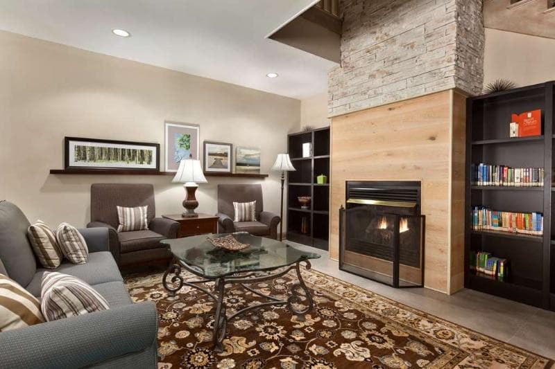 Country Inn & Suites by Radisson, Dalton, GA 2