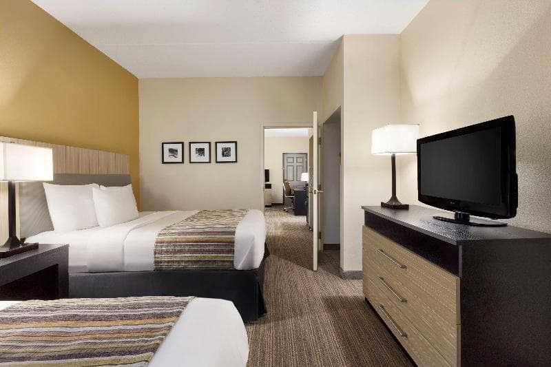 Country Inn & Suites by Radisson, Dalton, GA 5