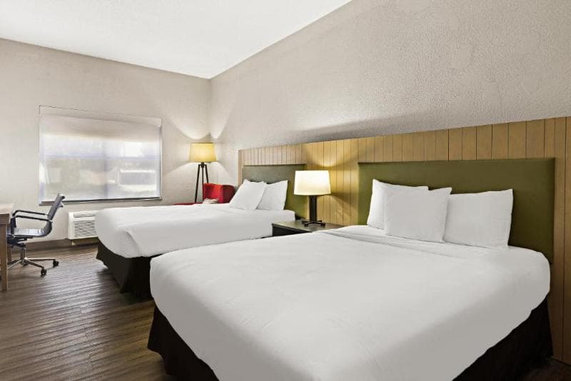 Country Inn & Suites By Radisson, Hinesville, Ga 4