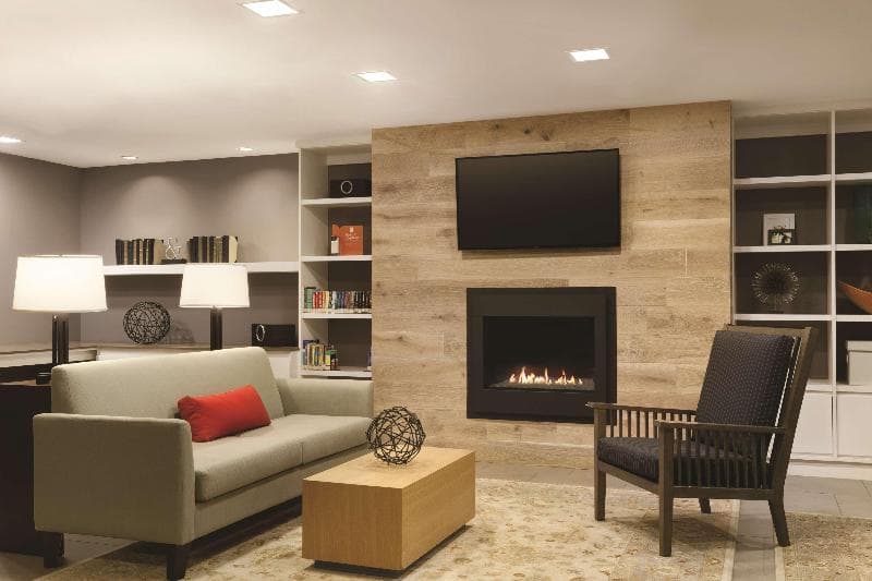 Country Inn & Suites by Radisson, Valparaiso, IN 5