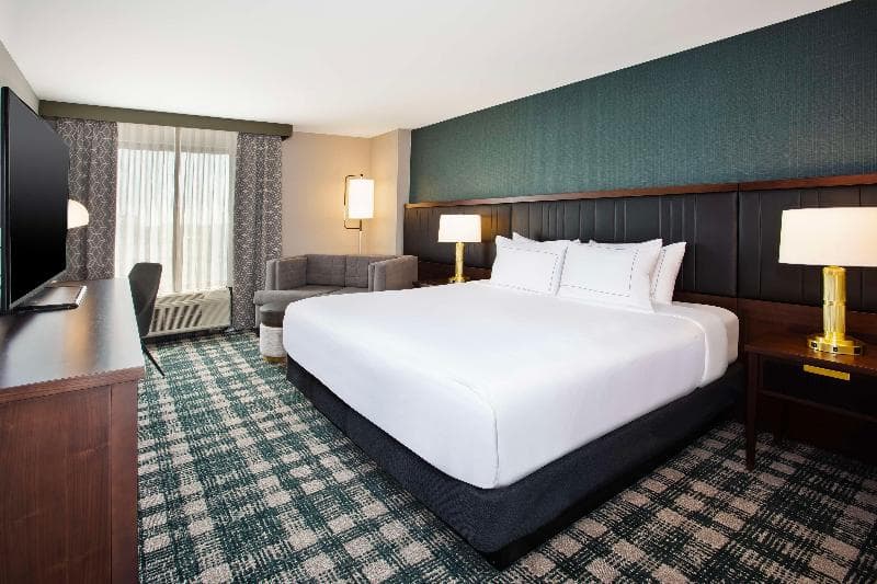 Doubletree By Hilton Lansing 3