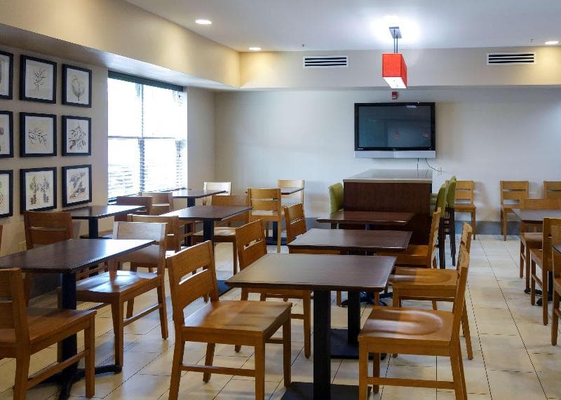 Country Inn & Suites By Radisson, Washington, D.C. 4