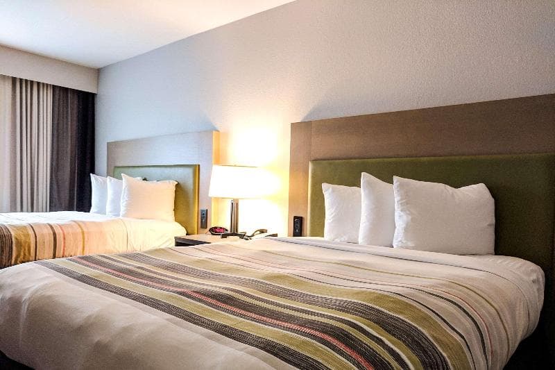 Comfort Inn & Suites 5