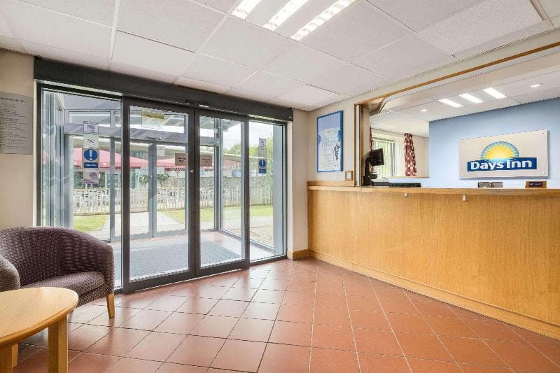 Days Inn By Wyndham Winchester M3 5