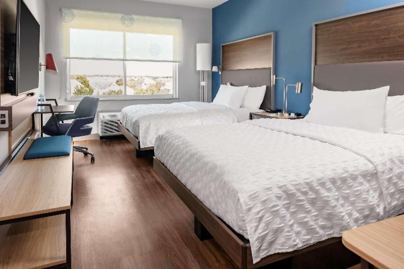 Tru by Hilton Cypress Houston 4