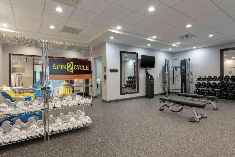 Home2 Suites by Hilton Indianapolis Airport 2