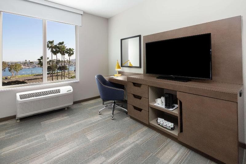 Hampton Inn & Suites San Diego Airport Liberty Station 5
