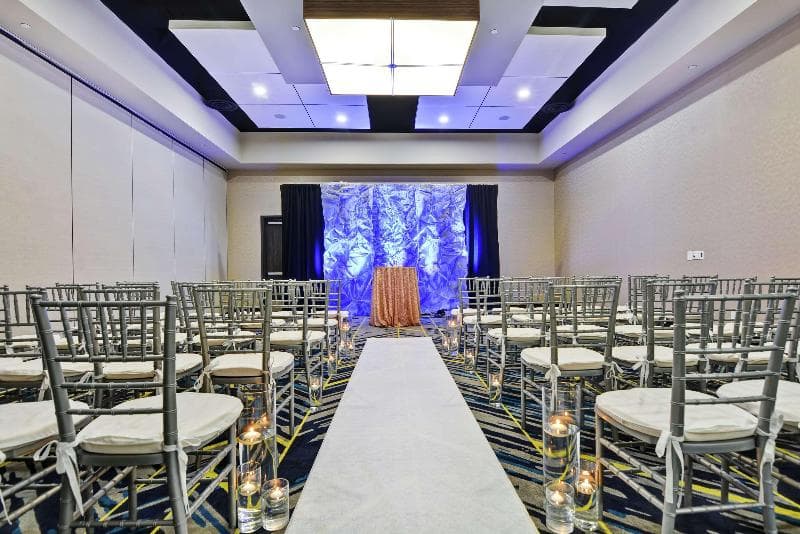 Embassy Suites by Hilton Plainfield Indianapolis Airport photo 1